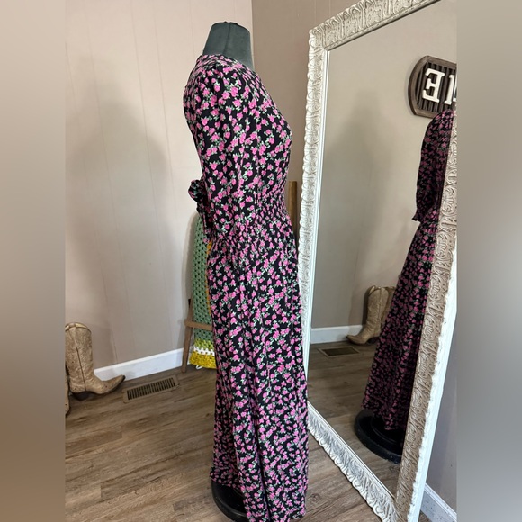 WAYF • Cambridge Backless Smocked Waist Floral Maxi Dress - Picture 11 of 14